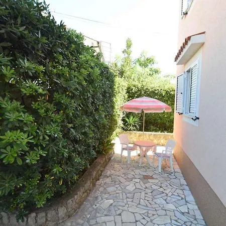 In Njivice/insel Krk 13276 Apartment